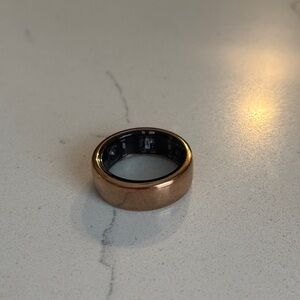 Oura ring